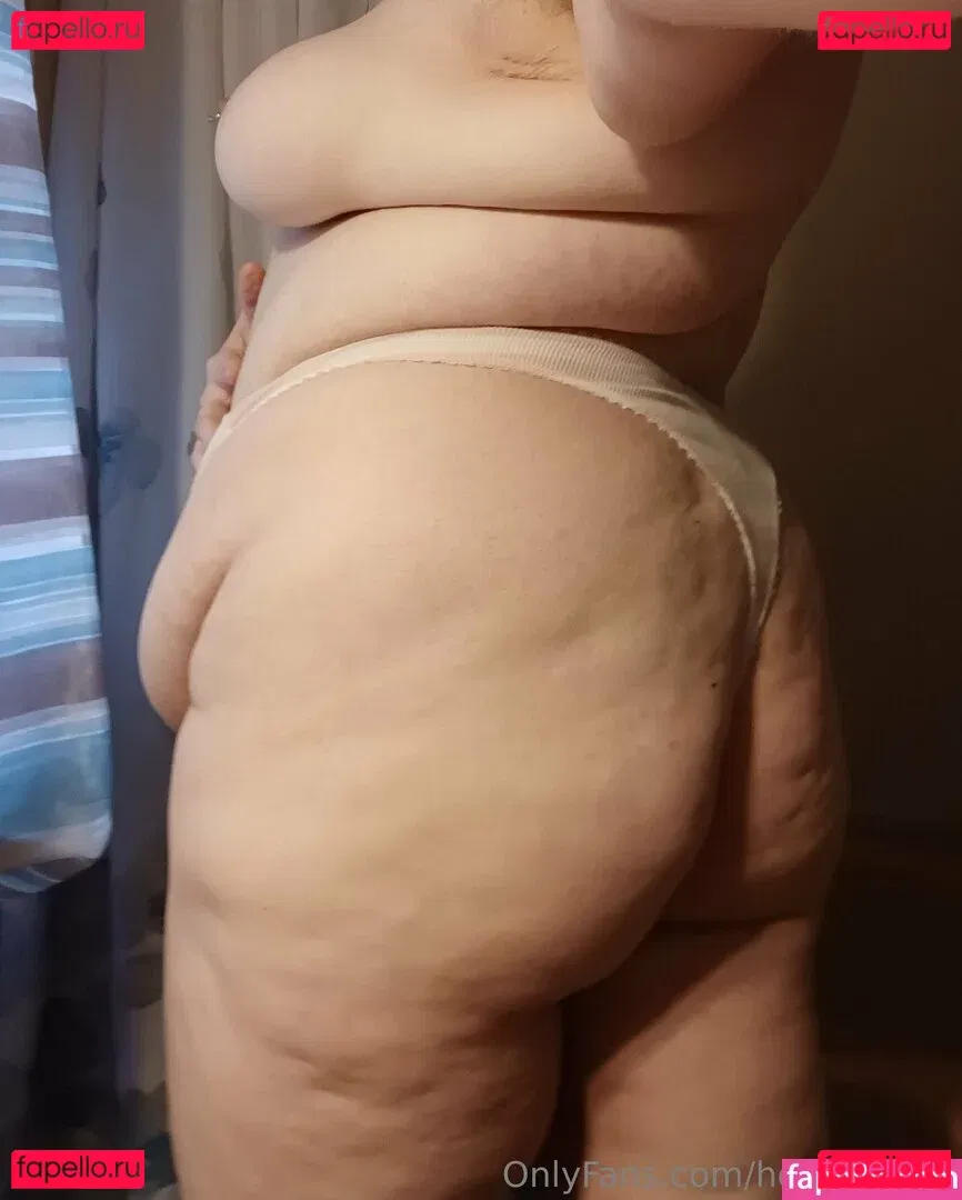 honeysteaa Onlyfans Photo Gallery 