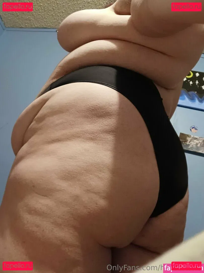 honeysteaa Onlyfans Photo Gallery 