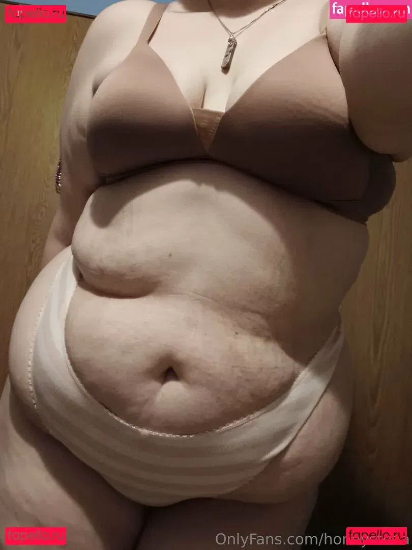 honeysteaa Onlyfans Photo Gallery 