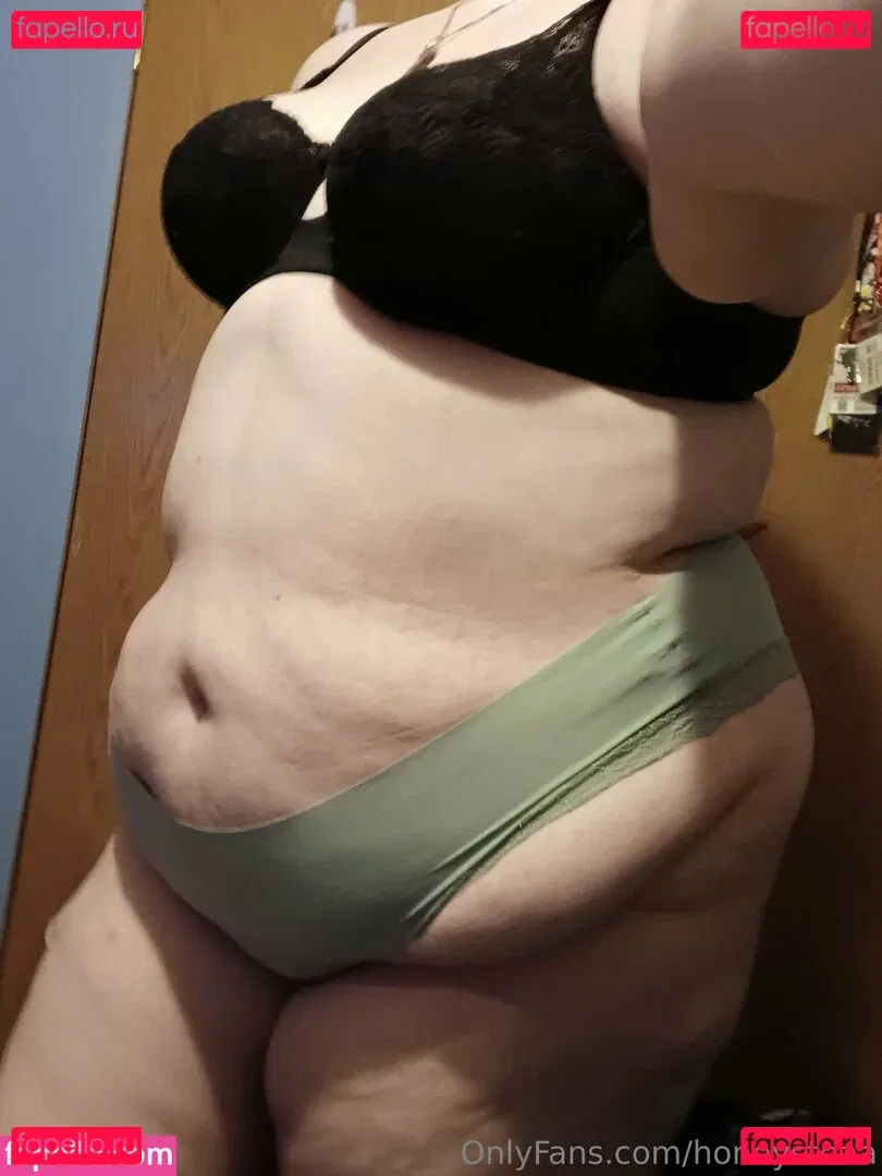 honeysteaa Onlyfans Photo Gallery 