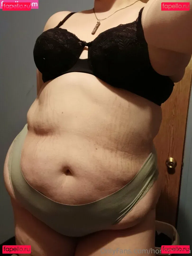 honeysteaa Onlyfans Photo Gallery 