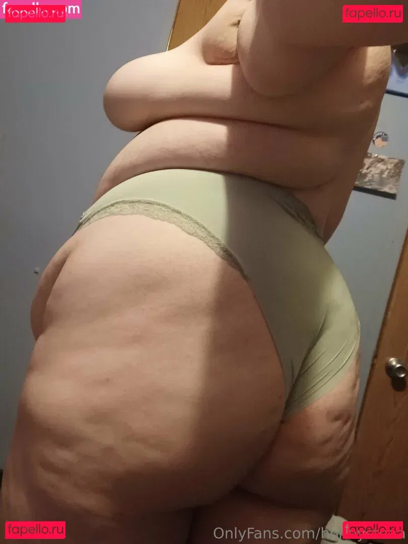 honeysteaa Onlyfans Photo Gallery 