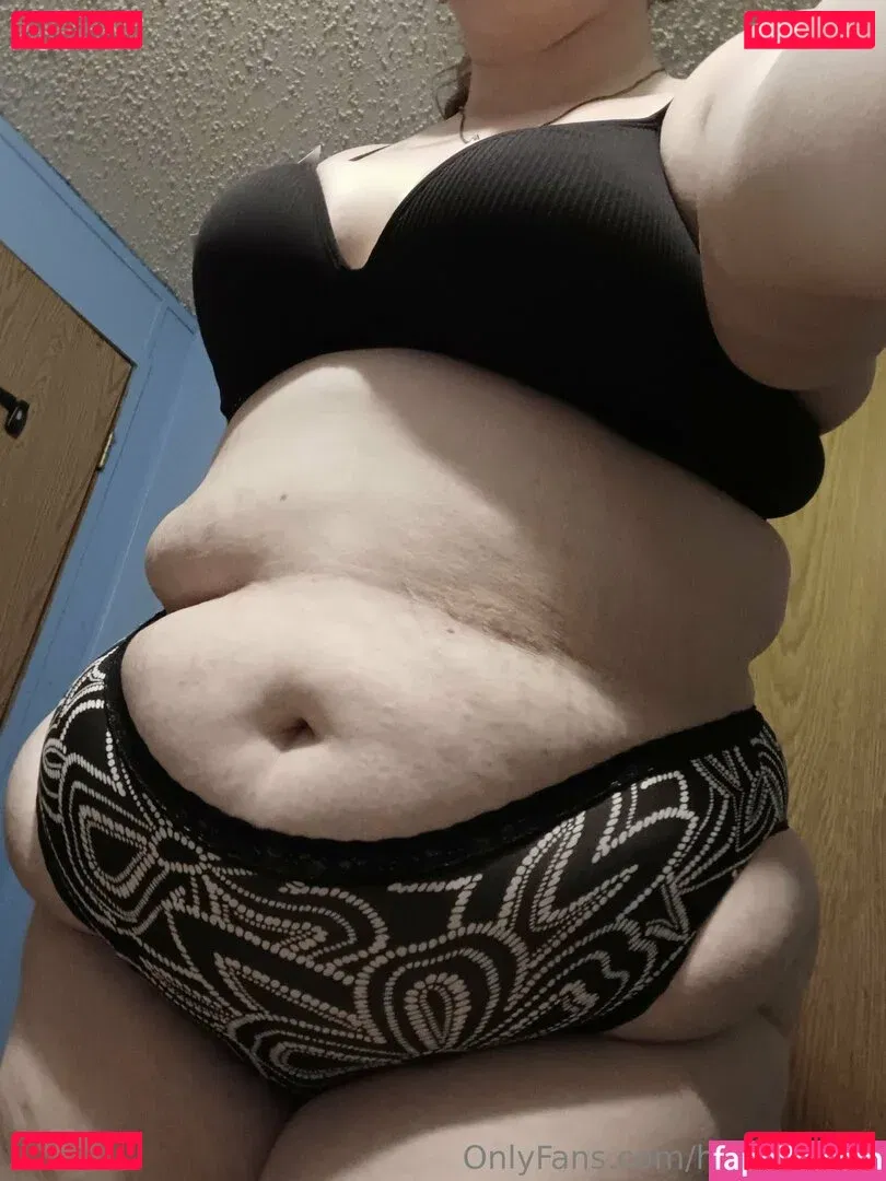 honeysteaa Onlyfans Photo Gallery 