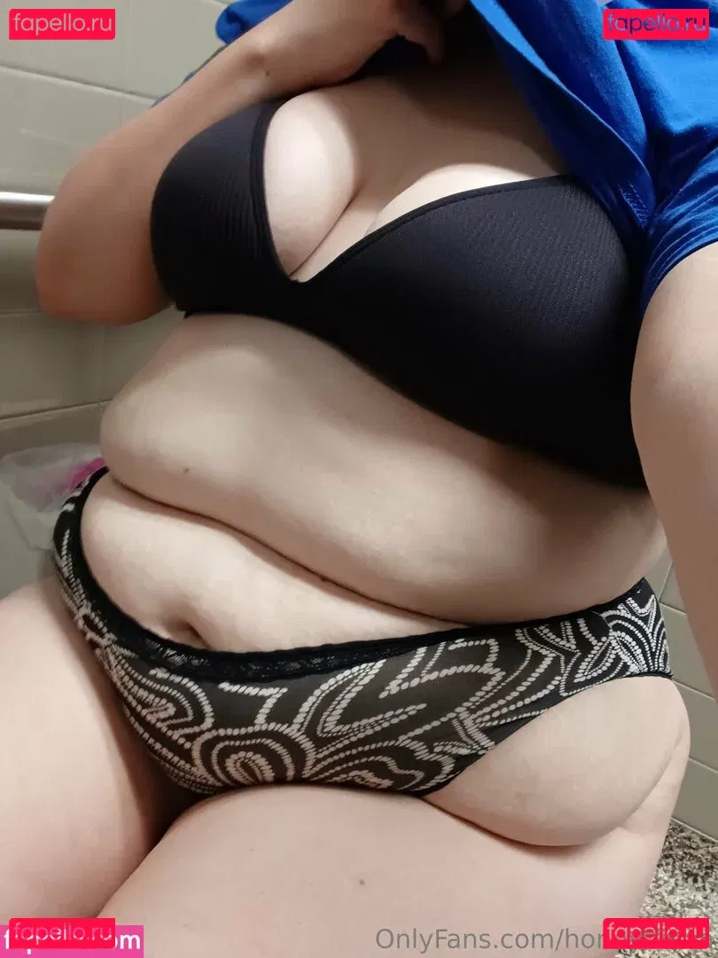 honeysteaa Onlyfans Photo Gallery 