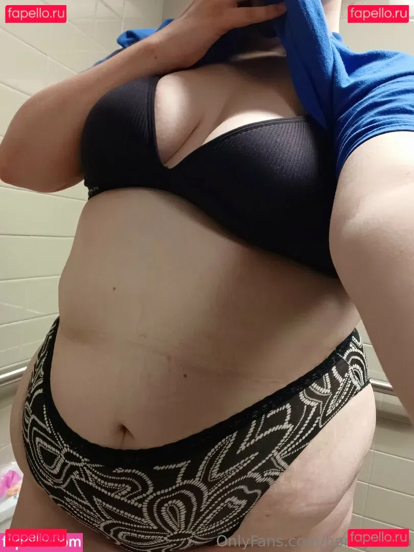 honeysteaa Onlyfans Photo Gallery 