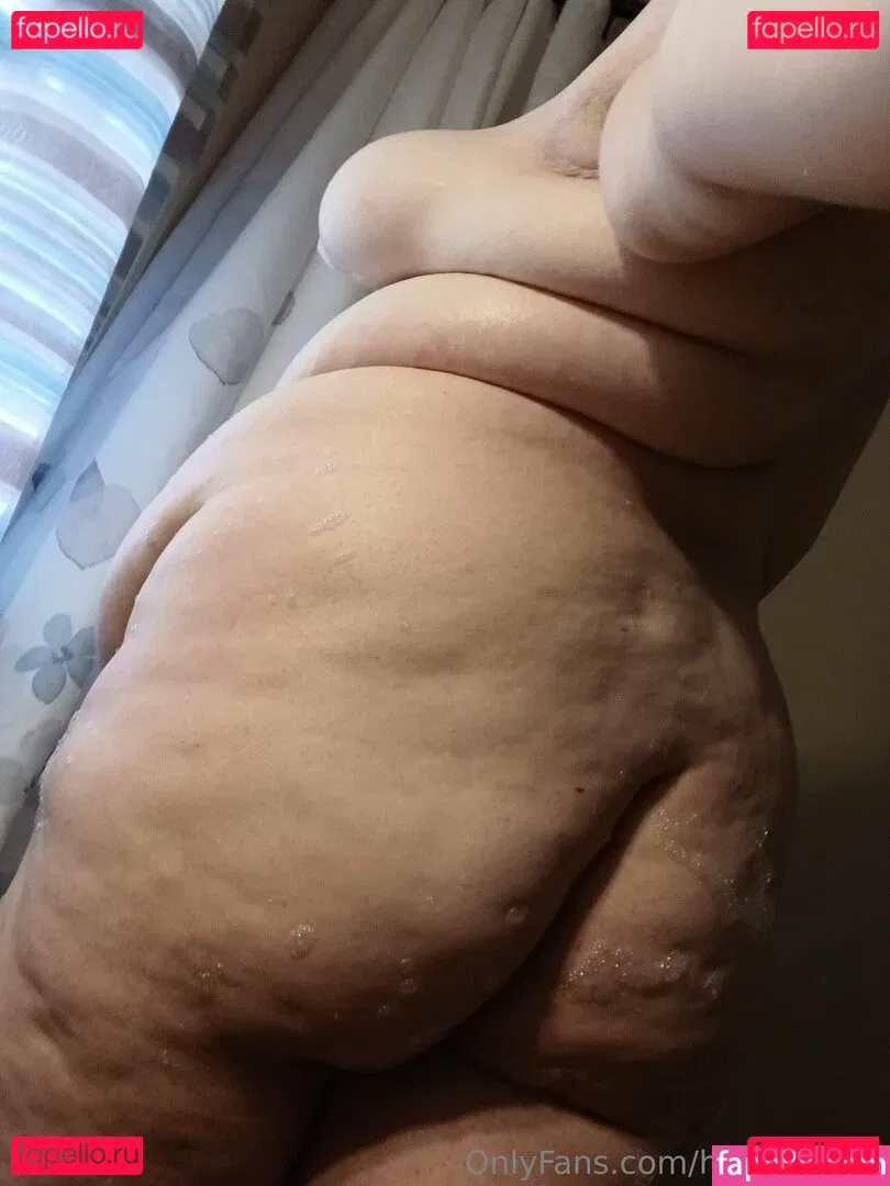 honeysteaa Onlyfans Photo Gallery 