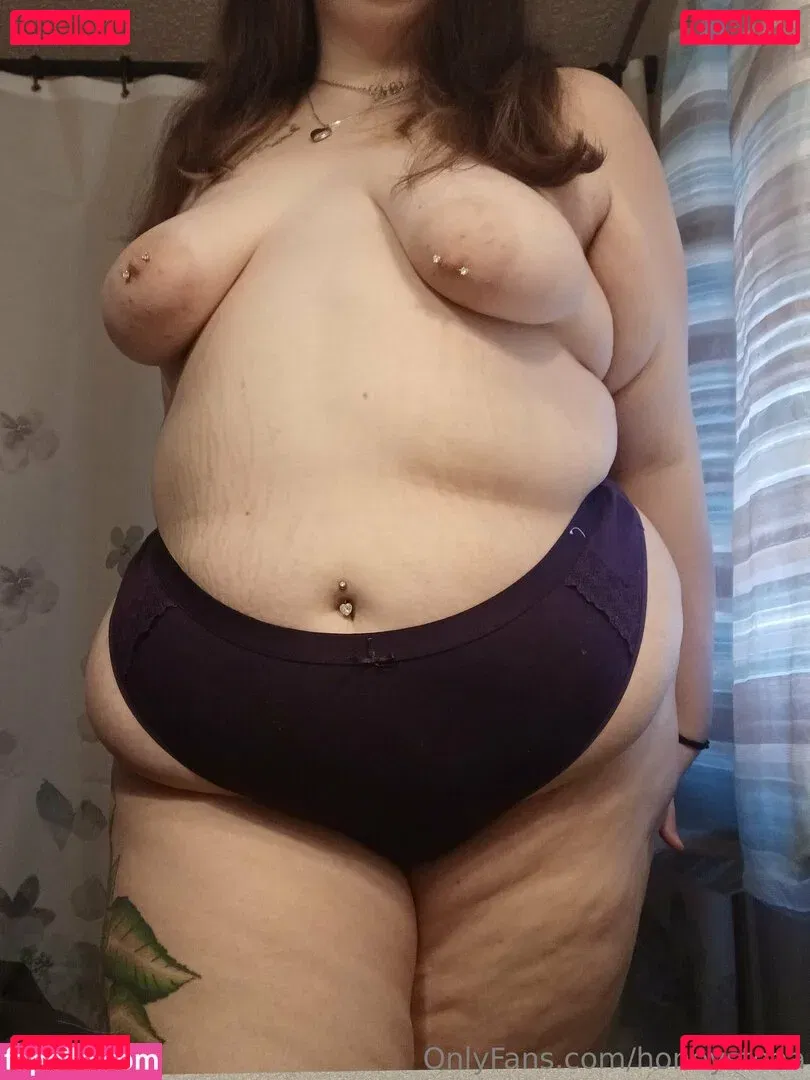 honeysteaa Onlyfans Photo Gallery 