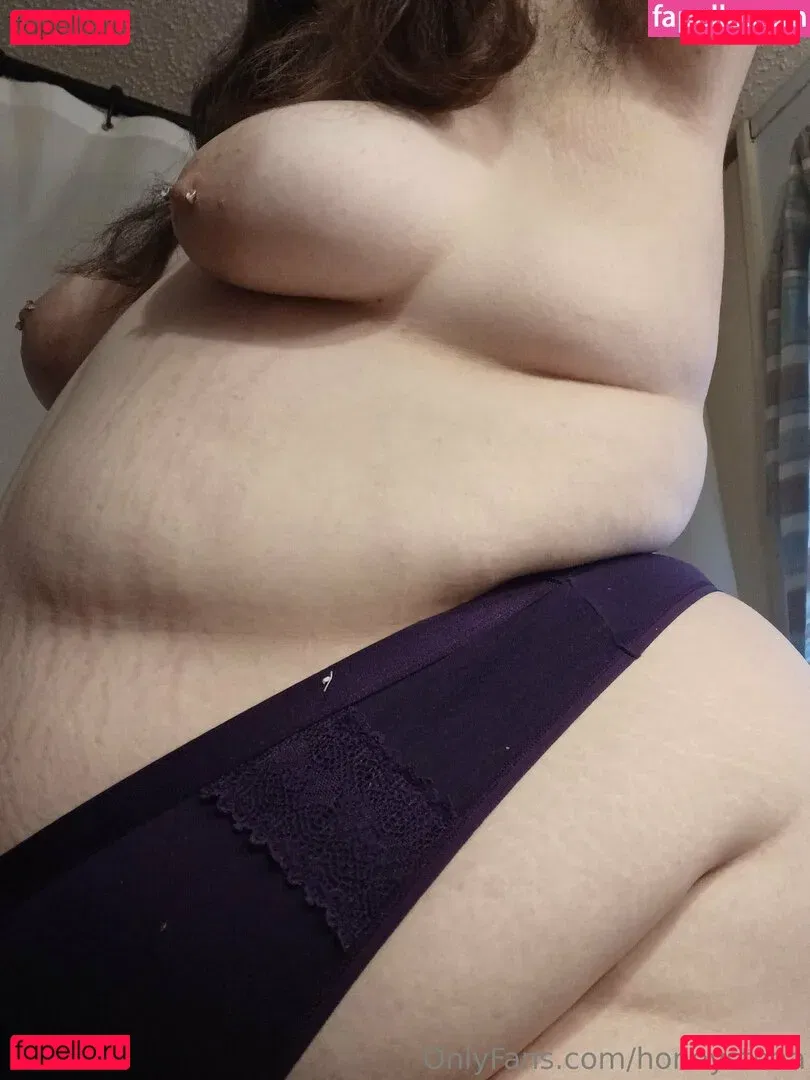 honeysteaa Onlyfans Photo Gallery 