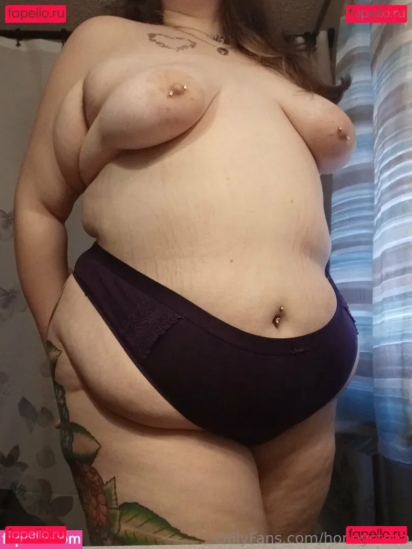 honeysteaa Onlyfans Photo Gallery 