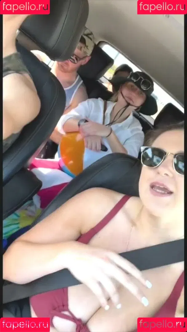 Hannah F Onlyfans Photo Gallery 