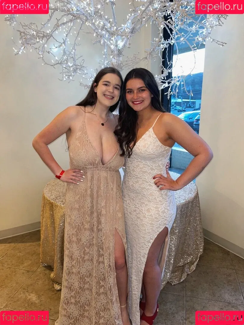 Hannah F Onlyfans Photo Gallery 