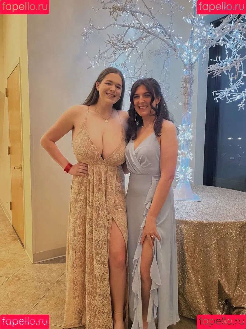Hannah F Onlyfans Photo Gallery 