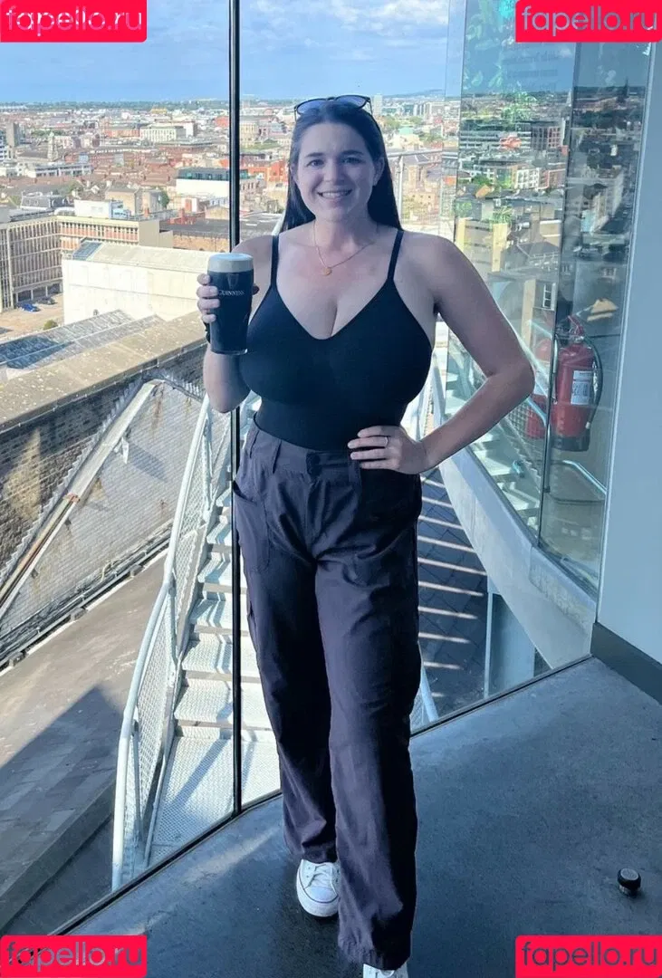 Hannah F Onlyfans Photo Gallery 
