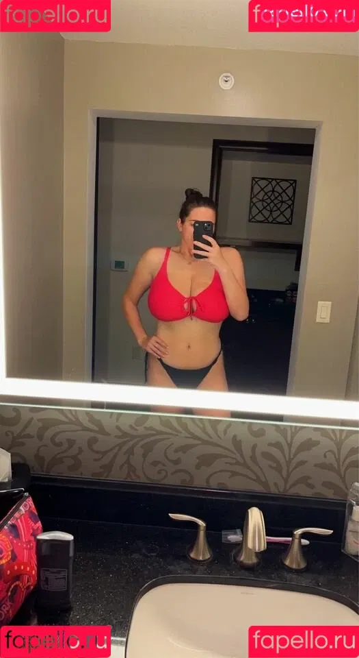 Hannah F Onlyfans Photo Gallery 