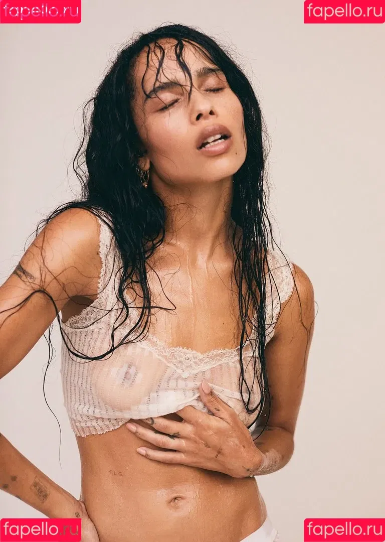 Zoe Kravitz Onlyfans Photo Gallery 