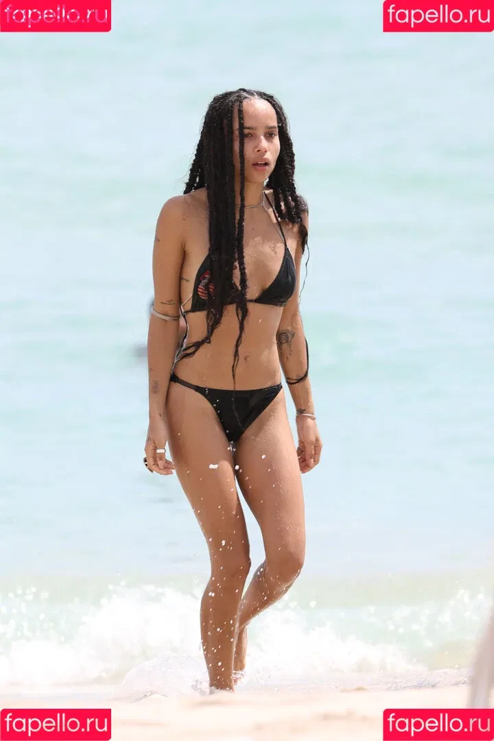 Zoe Kravitz Onlyfans Photo Gallery 
