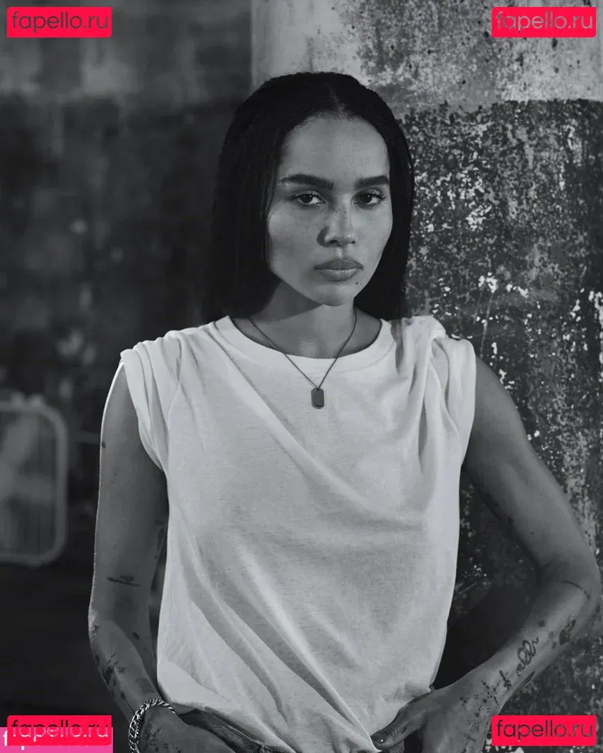 Zoe Kravitz Onlyfans Photo Gallery 