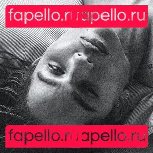 Zoe Kravitz Onlyfans Photo Gallery 