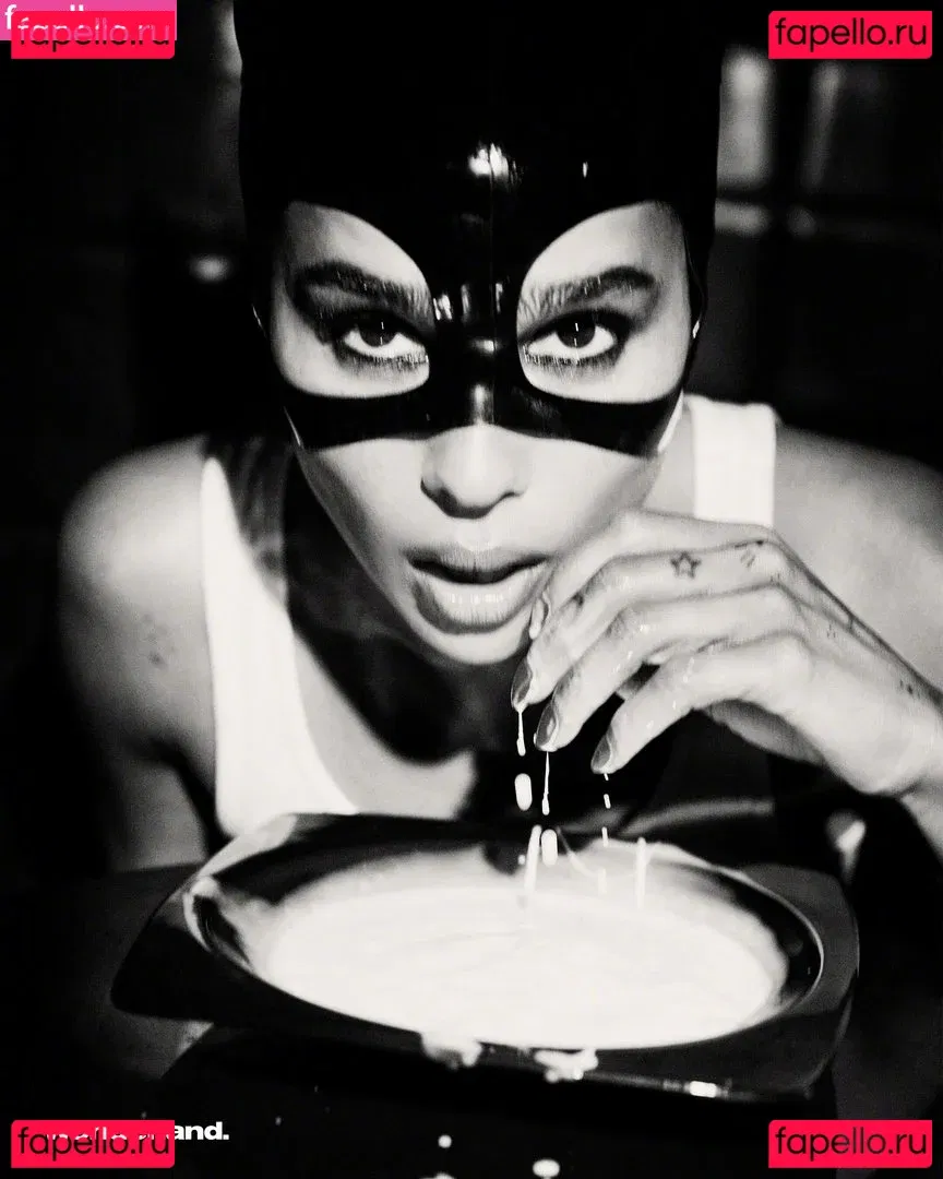 Zoe Kravitz Onlyfans Photo Gallery 