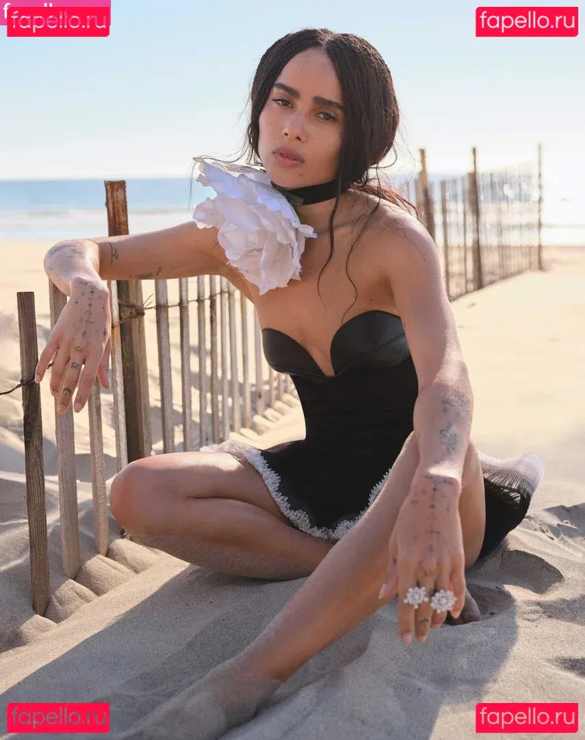 Zoe Kravitz Onlyfans Photo Gallery 