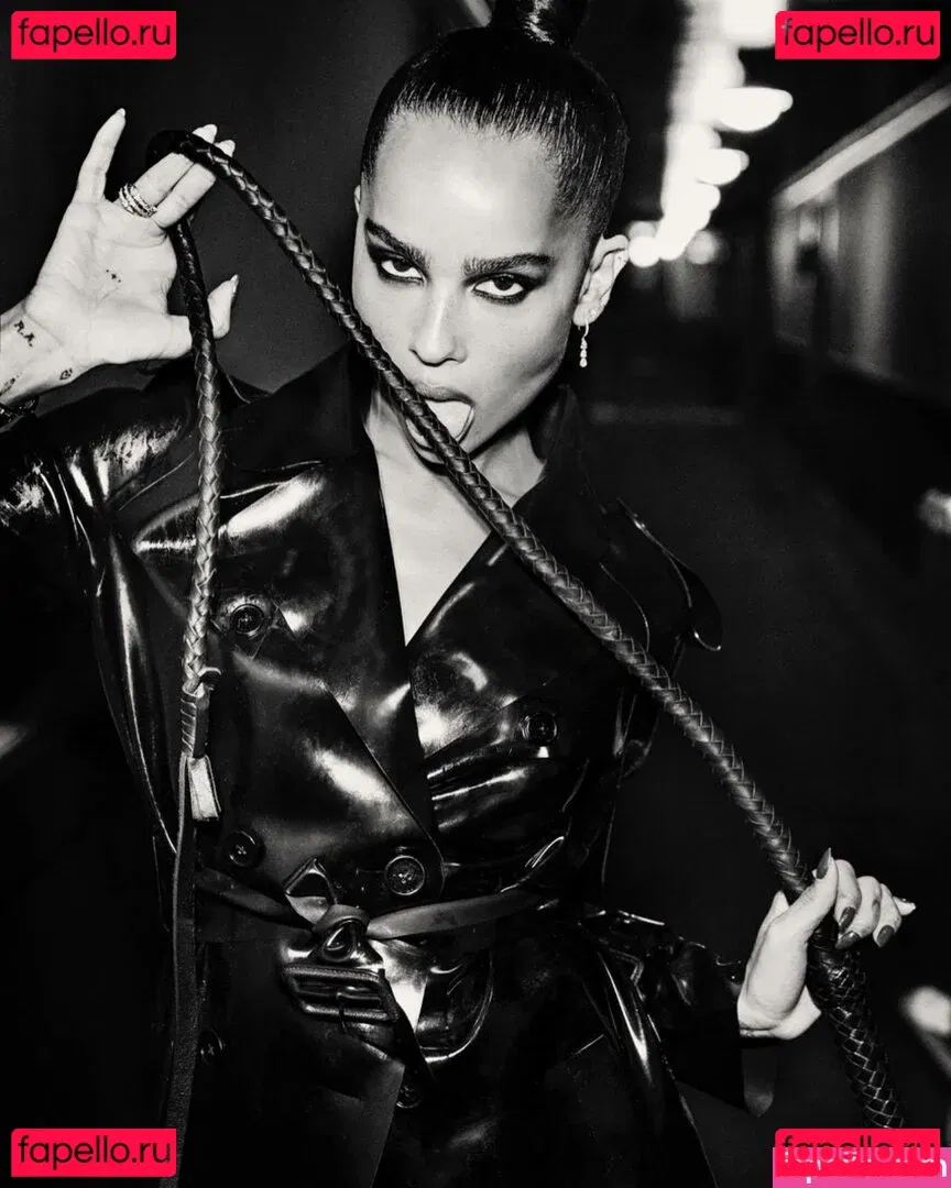 Zoe Kravitz Onlyfans Photo Gallery 