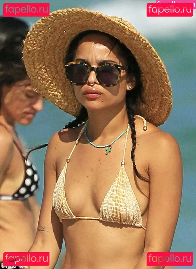Zoe Kravitz Onlyfans Photo Gallery 