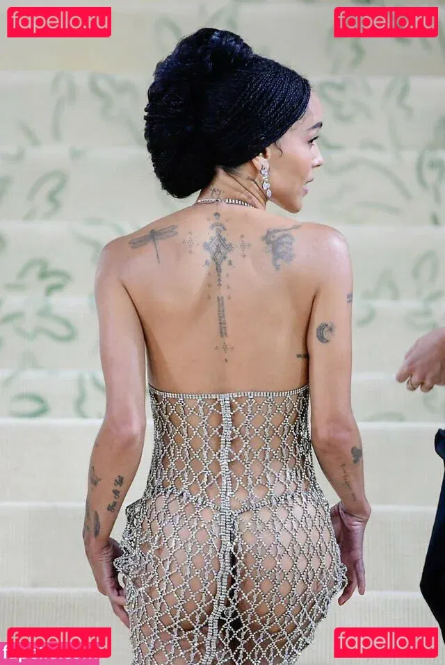 Zoe Kravitz Onlyfans Photo Gallery 