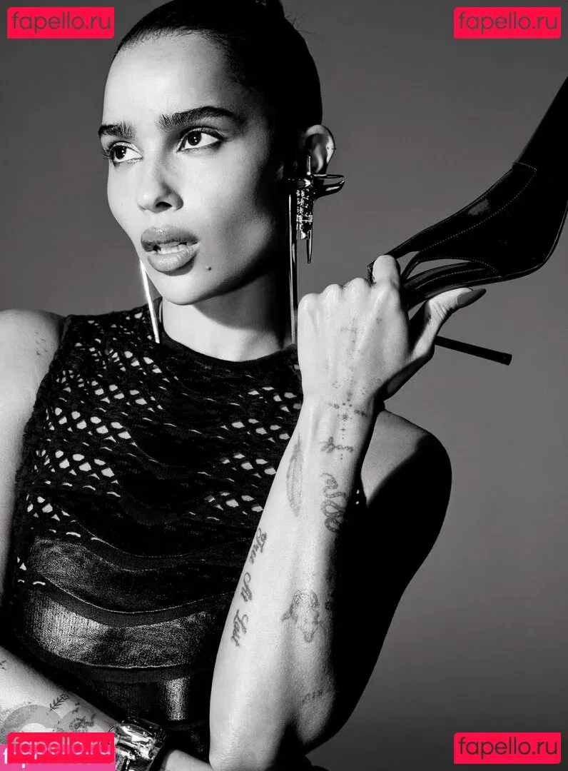 Zoe Kravitz Onlyfans Photo Gallery 