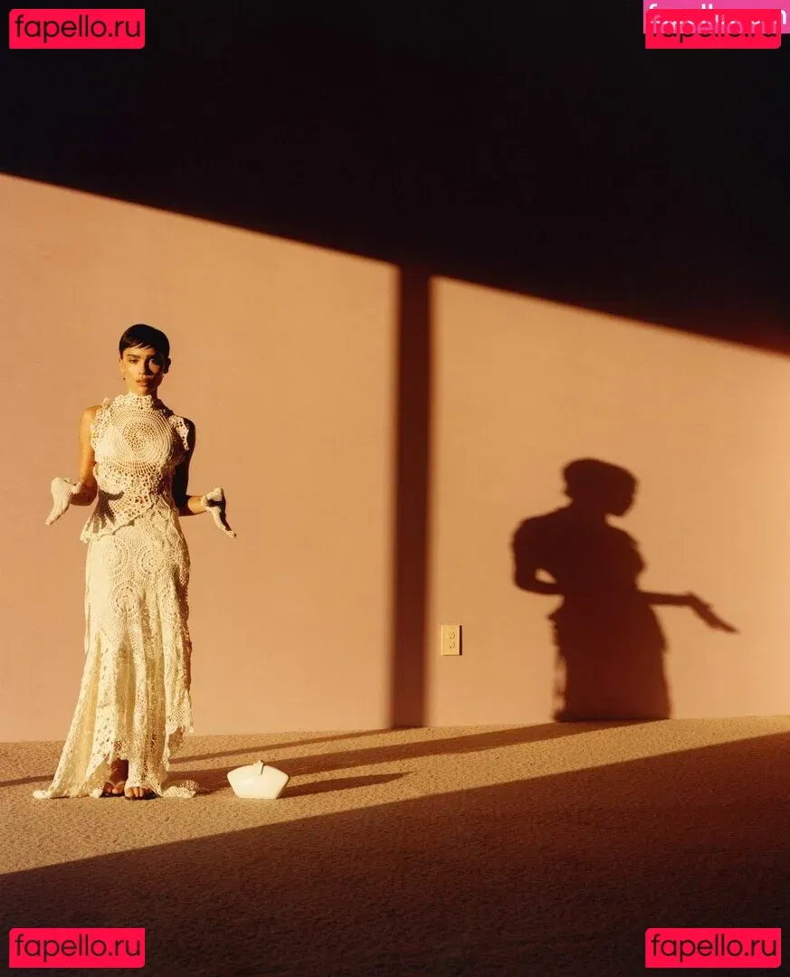 Zoe Kravitz Onlyfans Photo Gallery 