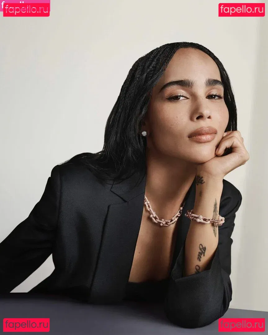 Zoe Kravitz Onlyfans Photo Gallery 