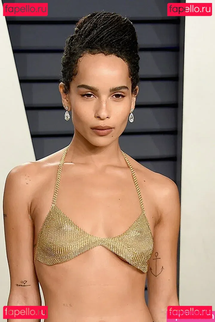 Zoe Kravitz Onlyfans Photo Gallery 