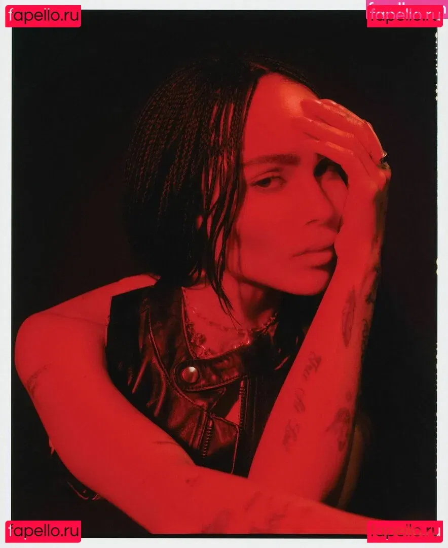 Zoe Kravitz Onlyfans Photo Gallery 