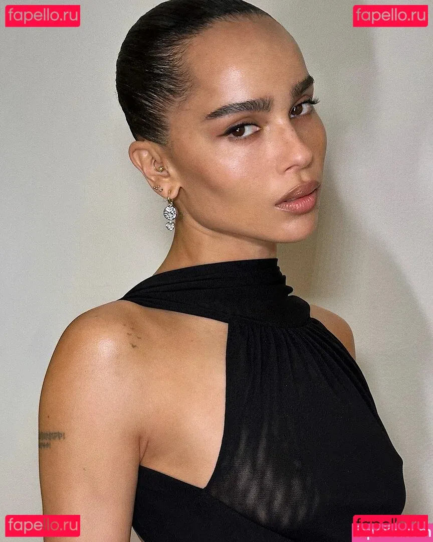 Zoe Kravitz Onlyfans Photo Gallery 