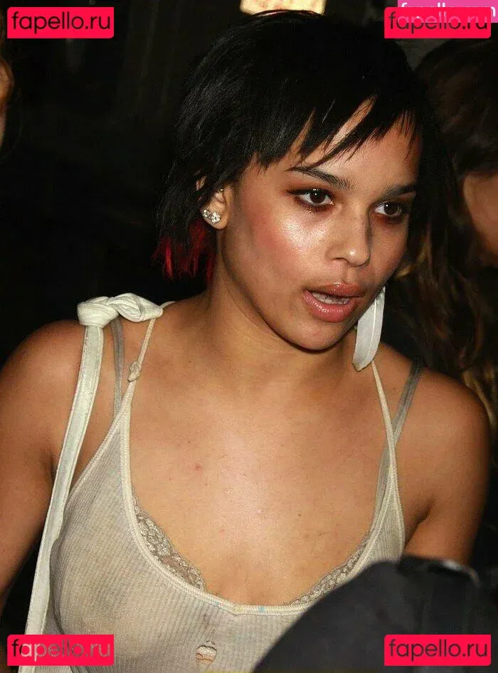 Zoe Kravitz Onlyfans Photo Gallery 