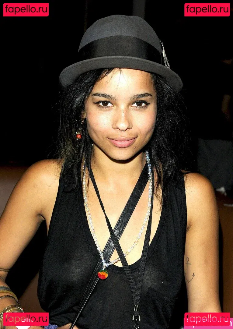 Zoe Kravitz Onlyfans Photo Gallery 