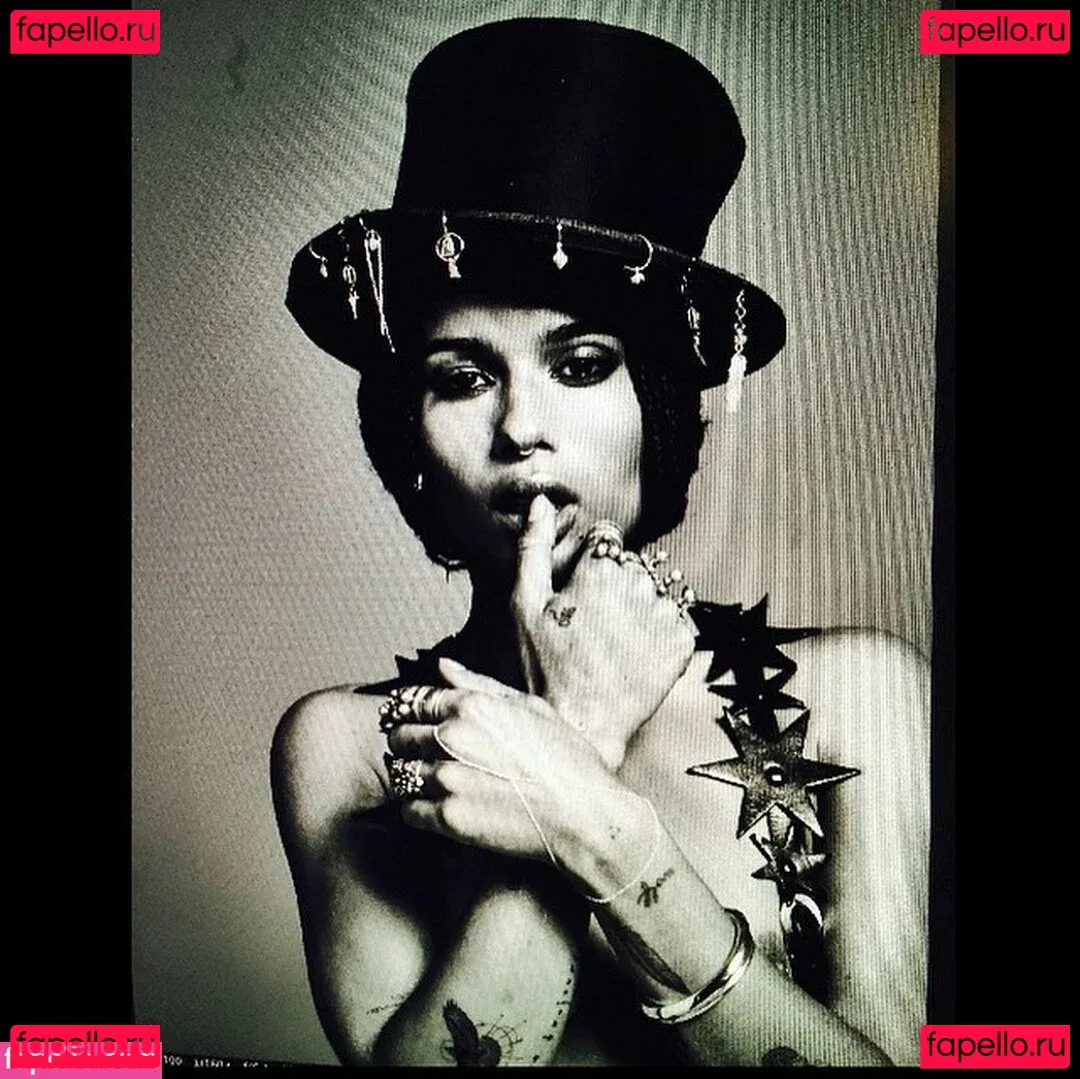 Zoe Kravitz Onlyfans Photo Gallery 