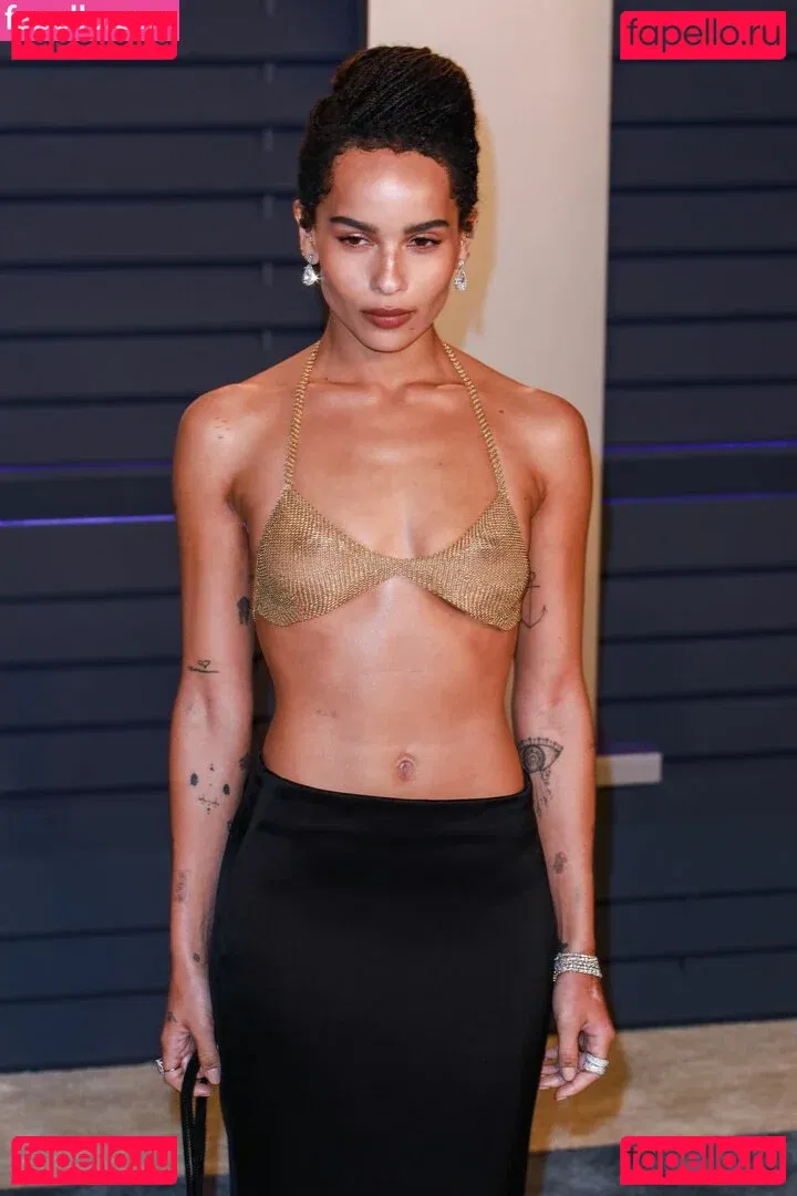 Zoe Kravitz Onlyfans Photo Gallery 