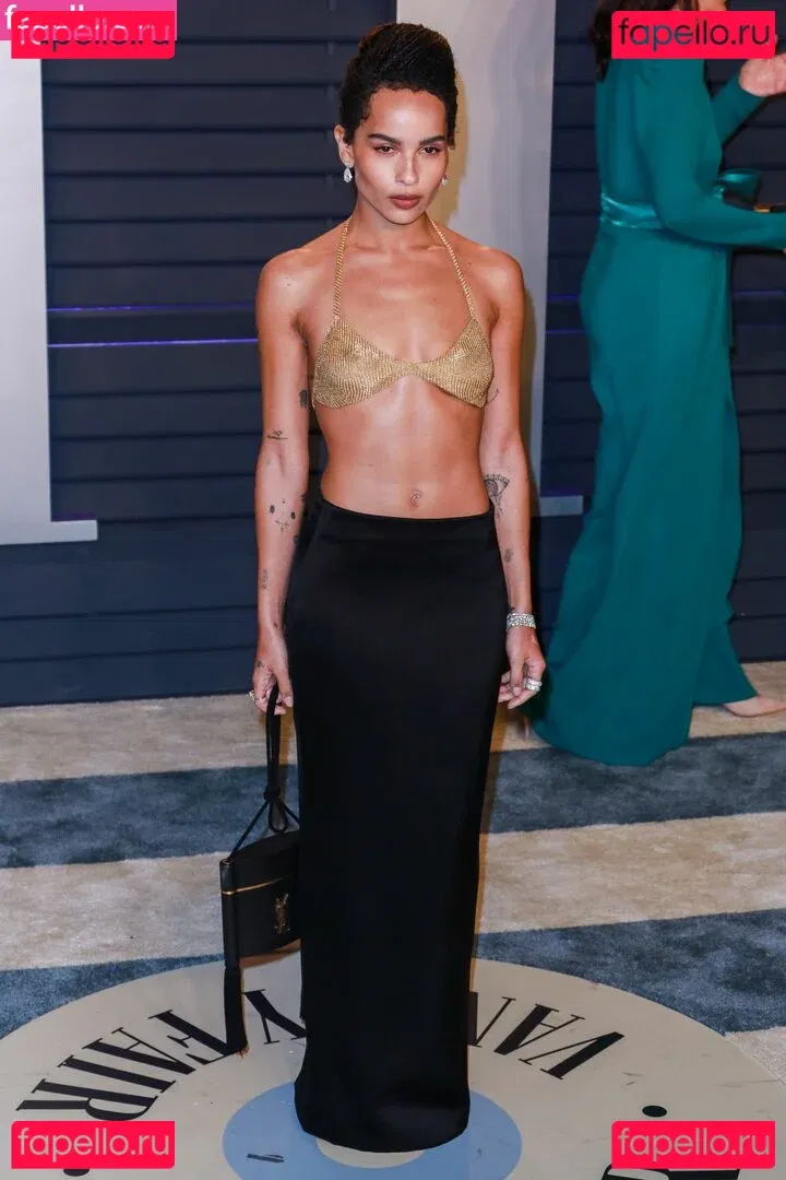 Zoe Kravitz Onlyfans Photo Gallery 