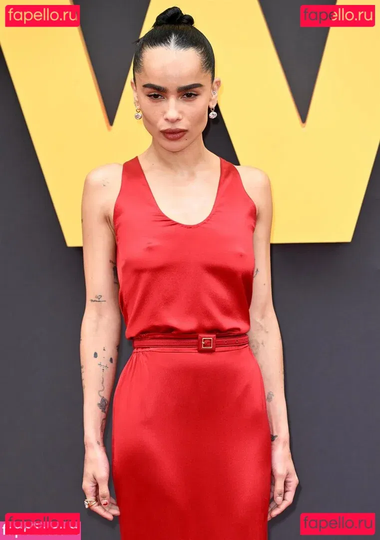 Zoe Kravitz Onlyfans Photo Gallery 