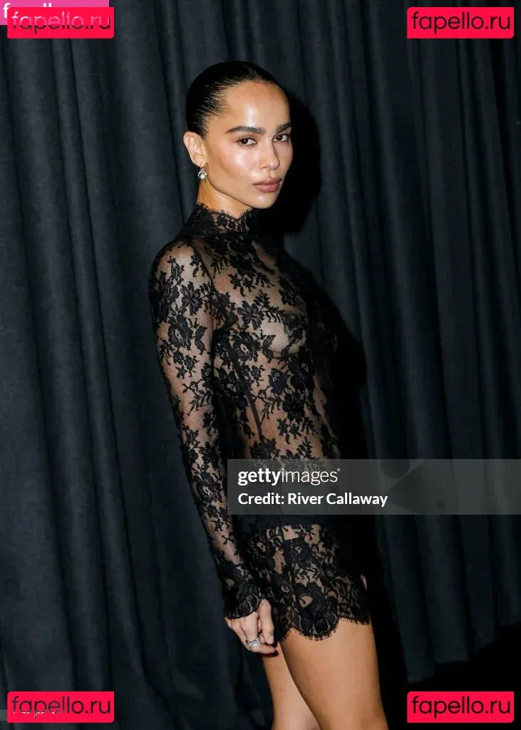 Zoe Kravitz Onlyfans Photo Gallery 