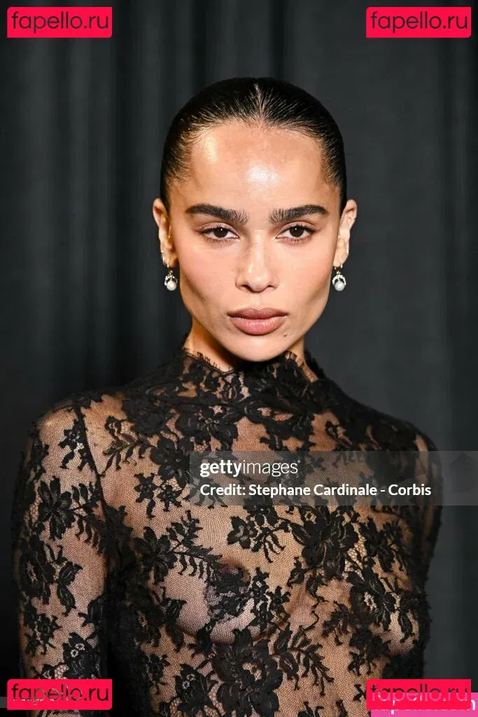 Zoe Kravitz Onlyfans Photo Gallery 