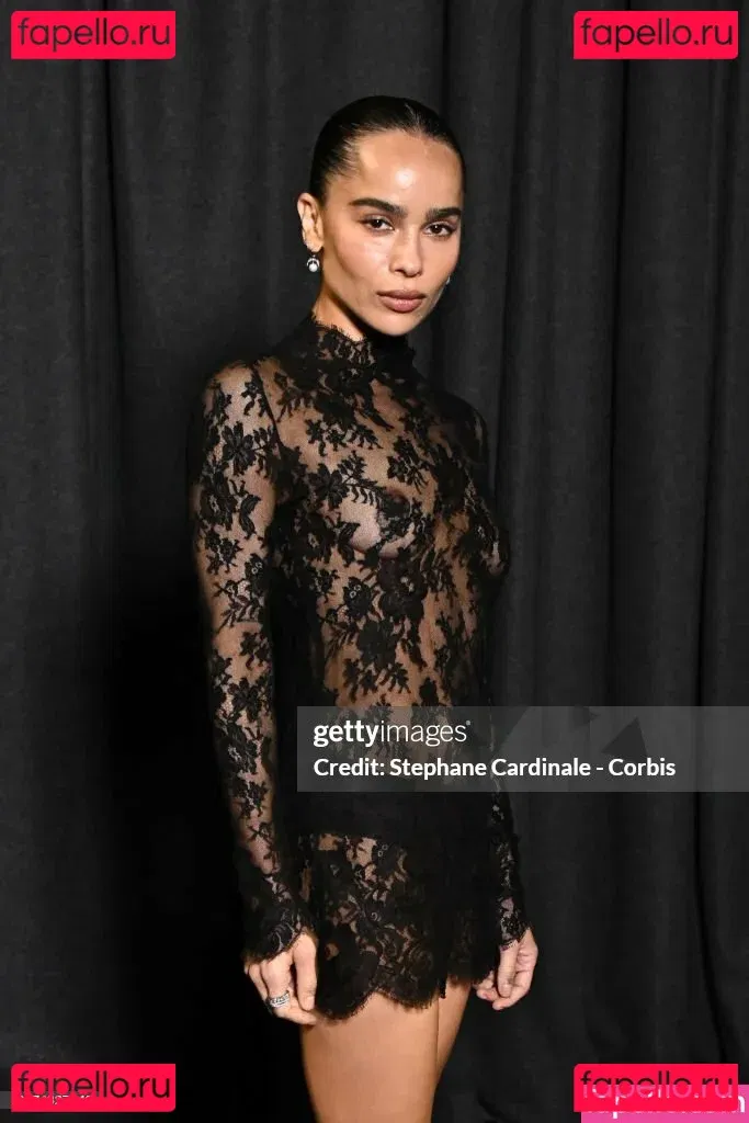 Zoe Kravitz Onlyfans Photo Gallery 