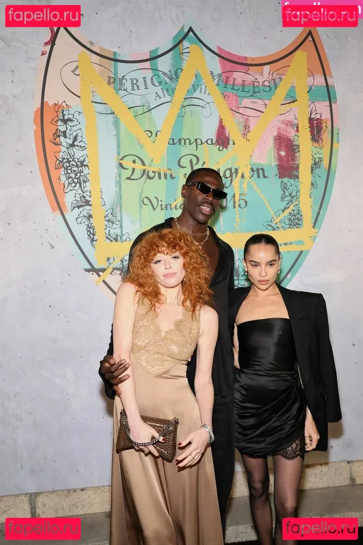 Zoe Kravitz Onlyfans Photo Gallery 