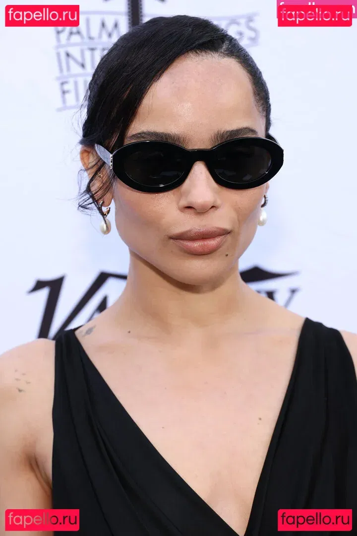 Zoe Kravitz Onlyfans Photo Gallery 