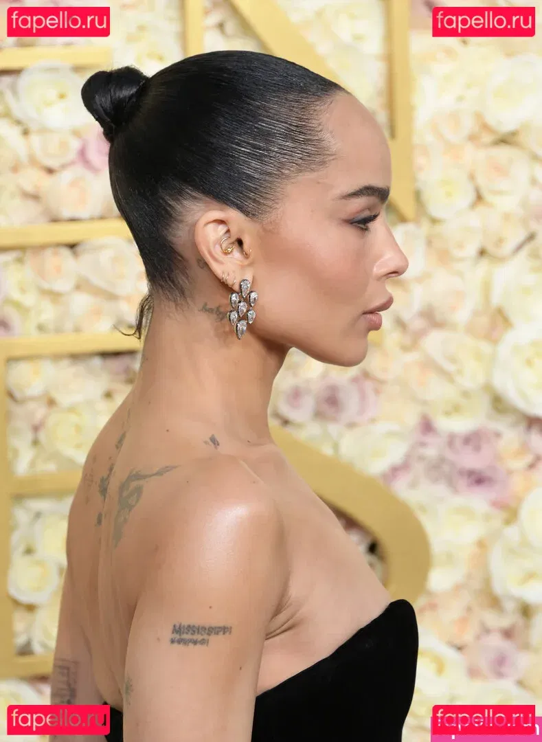 Zoe Kravitz Onlyfans Photo Gallery 