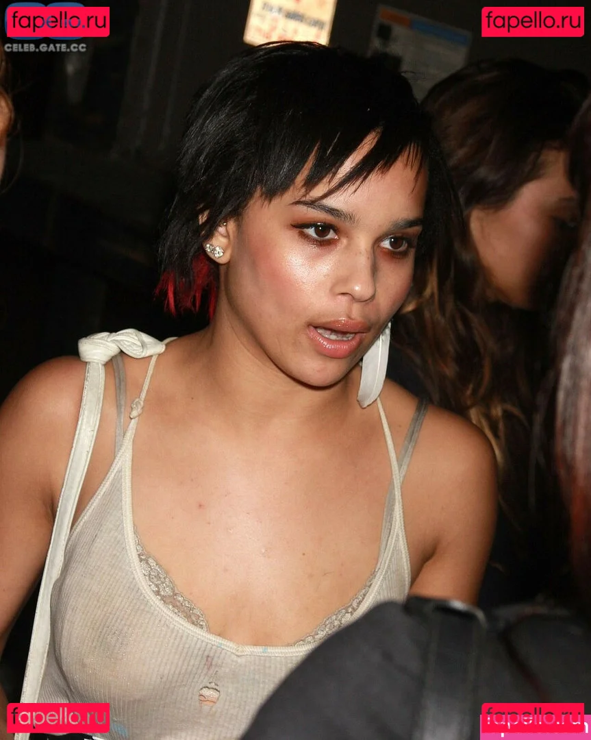 Zoe Kravitz Onlyfans Photo Gallery 