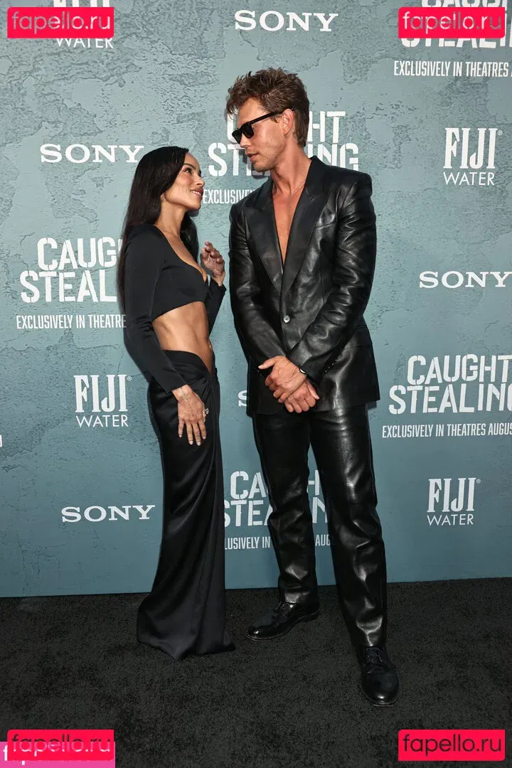 Zoe Kravitz Onlyfans Photo Gallery 