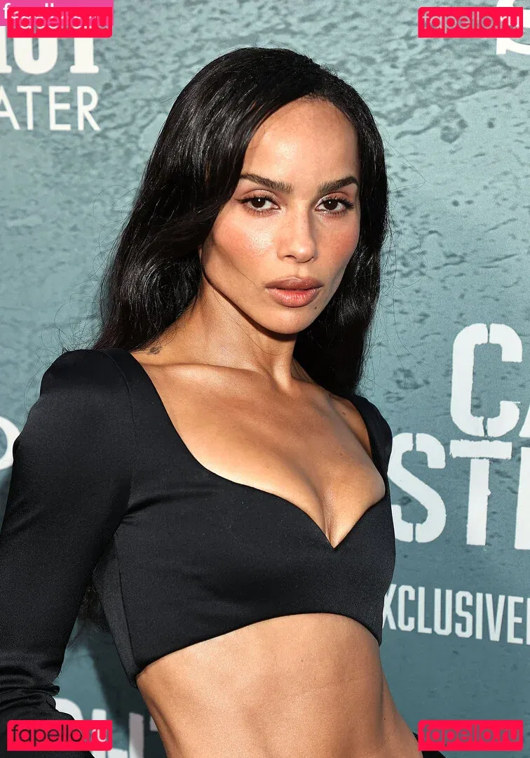 Zoe Kravitz Onlyfans Photo Gallery 