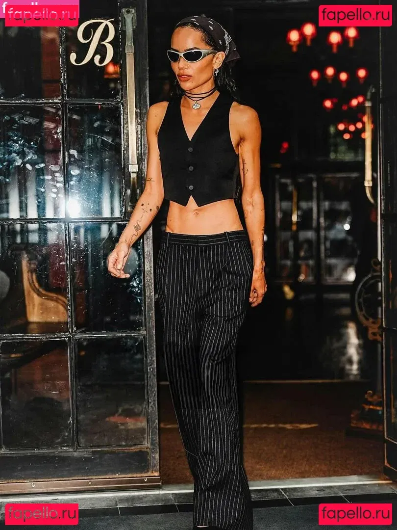 Zoe Kravitz Onlyfans Photo Gallery 