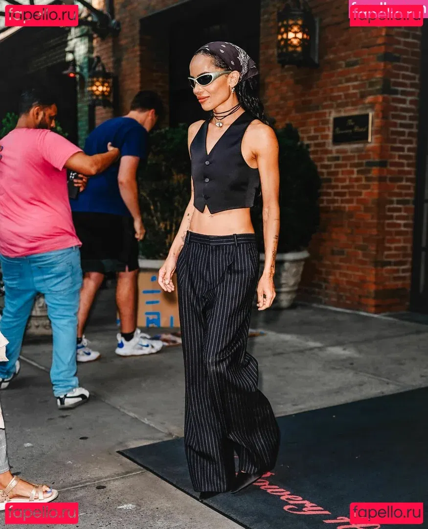 Zoe Kravitz Onlyfans Photo Gallery 